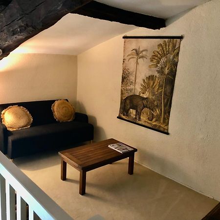 Le Domaine De Camblanes Hotel Exterior photo